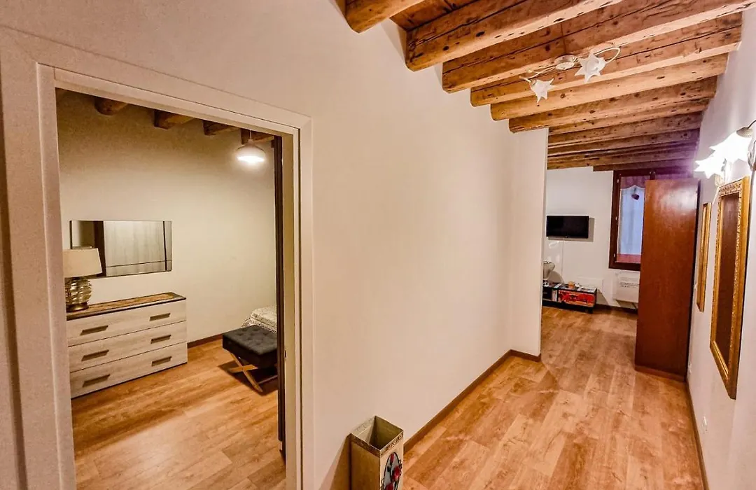 San Marco Central Flat-1