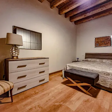 San Marco Central Flat-3