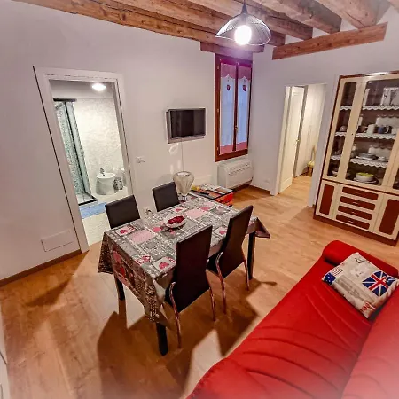 San Marco Central Flat-2